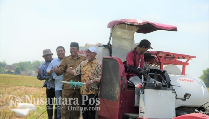 Disperta Jombang dan AFCO Group Wujudkan Program Bapak Asuh Petani Melalui Teknologi MCO