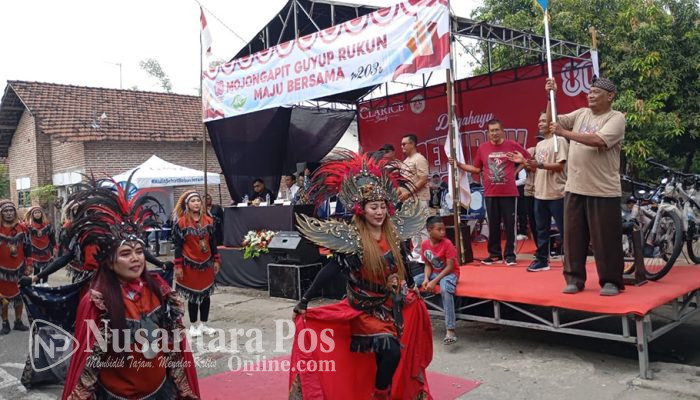 Meriahkan HUT RI, Pemdes Mojongapit Jombang Gelar Jalan Sehat Kreasi