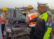 Tiga Orang Tewas Dalam Kecelakaan Maut Wuling Vs Truk di Tol Jombang