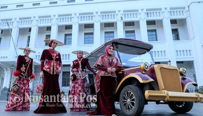 Dekranasda Bersama Gita Orlin, Angkat Batik Surabaya ke Panggung Modest Fashion Internasional
