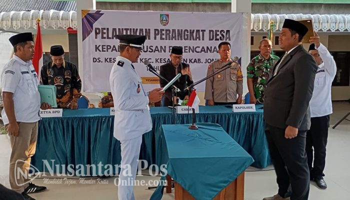 Kades Kesamben Lantik Satu Orang Perangkat Desa