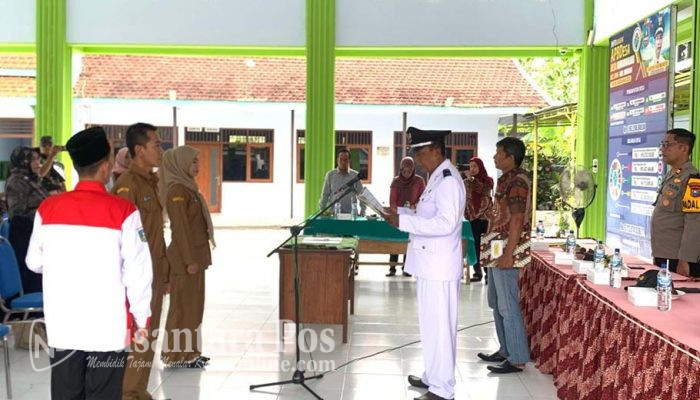 Lantik 2 Perangkat Desa, Kades Kudubanjar Minta Perangkat Desa Bekerja Sesuai Tupoksi
