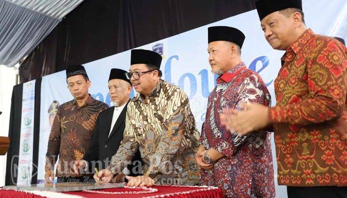 Bupati Jombang Resmikan Gedung Aimmah di Pondok Modern El-Haq Putra
