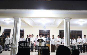 Bupati-Jombang-Lepas-Keberangkatan-Ribuan-Jemaah-Mujahadah-Kubro-NU-Menuju-Malang (2)