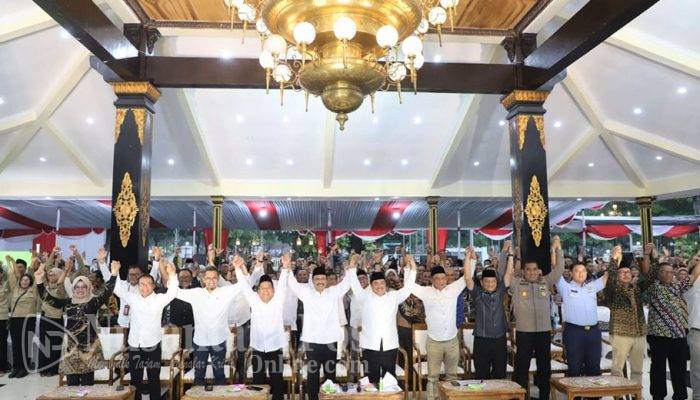 Sinergi Pusat-Daerah : Kemensos dan Pemkab Jombang Hadirkan Bansos Tepat Sasaran Via DTSEN