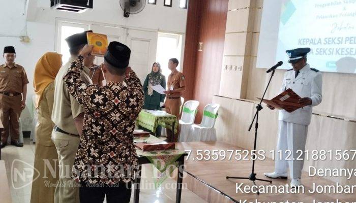 Pelantikan Perangkat Desa Denanyar Jombang : Memperkuat Kelembagaan & Tingkatkan Pelayanan