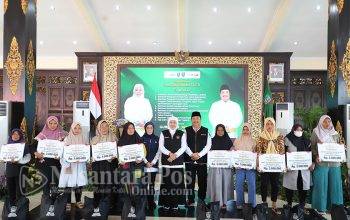 penyalurab-Bansos-di-Jombang-Jatim (3)