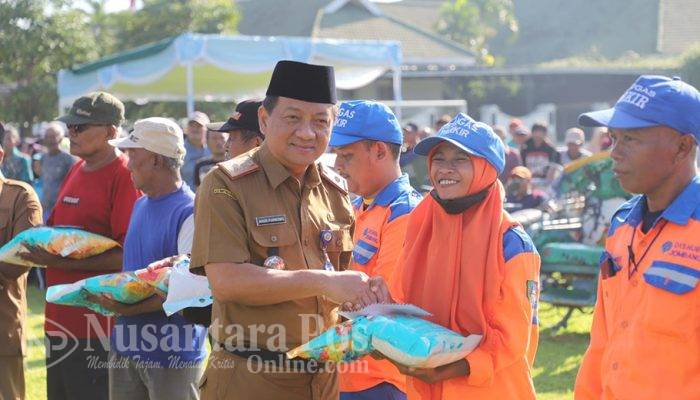 Pemkab Jombang Salurkan Bansos Kepada 2.495 Penerima Manfaat