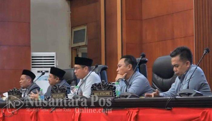 DPRD Jombang Bahas Raperda RIPARKAB : Fraksi Soroti Data Hingga Arah Strategi Pariwisata