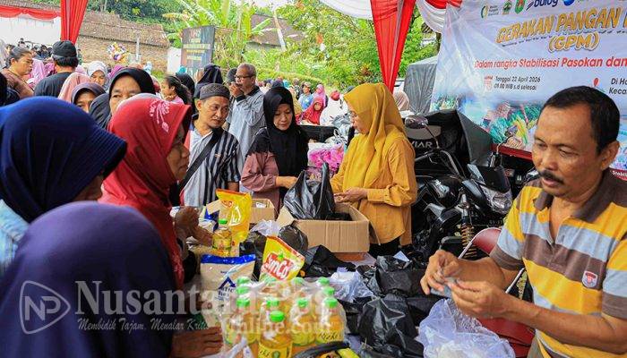 Warga Serbu Gerakan Pangan Murah di Windusari Magelang