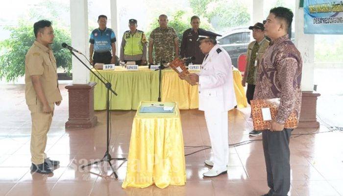 Kades Rejoagung Jombang Resmi Lantik Kasi Pemerintahan