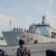 Kapal Perang TNI AL Masuk Palembang, Gelar Baksos Untuk Warga Pesisir Sungai Musi