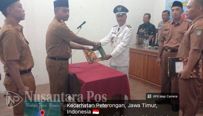 Kades Morosunggingan Jombang Lantik Kasi Kesra dan Kasun Ngrandu