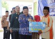 Dinsos Jombang Salurkan BLT-DBHCHT 2026 di Kecamatan Ngusikan