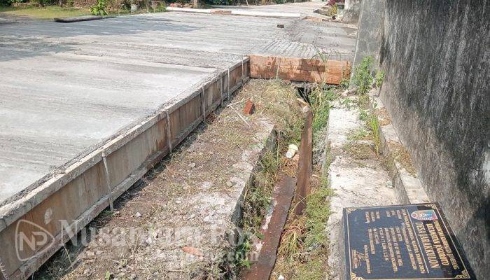 Tingkatkan Akses Warga, Pemdes Jarakkulon Jombang Bangun Jalan Lingkungan