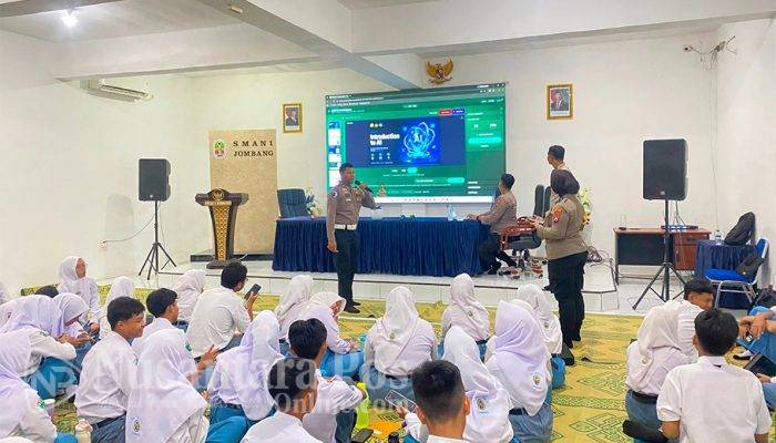 Polres Jombang Gelar Sosialisasi dan Edukasi Terkait AI di SMAN 1 Jombang