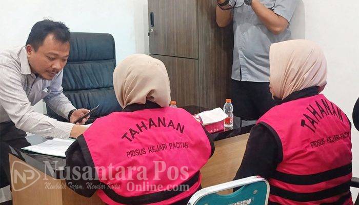 Jadi Tersangka Korupsi Kredit Fiktif, 2 Eks Pegawai PT.PNM Mekaar Pacitan Ditahan