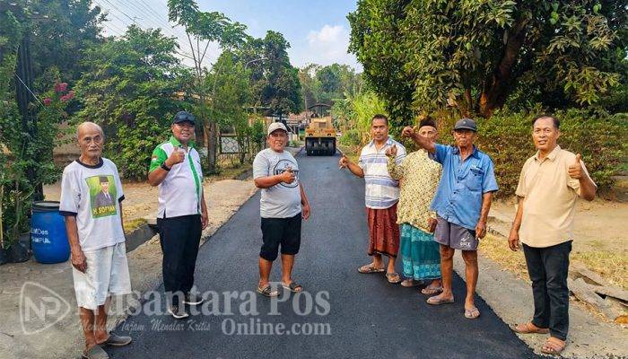 Tingkatkan Kualitas Infrastruktur, Pemdes Ngumpul Jombang Bangun Jalan Aspal Hotmix di Dua Dusun