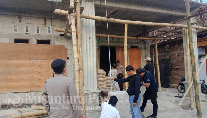 Terjatuh Dari Lantai Dua : Pekerja Bangunan di Tulungagung Tewas