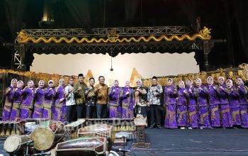 pagelaran-wayang-memperingati-hari-jadi ke-116-pemkab-jombang (4) pagelaran-wayang-memperingati-hari-jadi ke-116-pemkab-jombang (4)