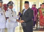 Bupati Jombang Warsubi Lantik KDAW Desa Sumbergondang dan Menturus